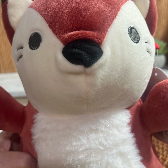 New HugMees James the Fox Plush Toy - Picture 5 of 7